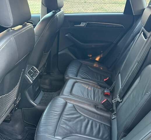 Черный Ауди Ку 5, объемом двигателя 1.98 л и пробегом 256 тыс. км за 14200 $, фото 8 на Automoto.ua