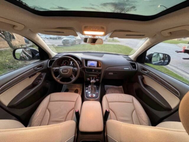 Черный Ауди Ку 5, объемом двигателя 3 л и пробегом 87 тыс. км за 12500 $, фото 7 на Automoto.ua