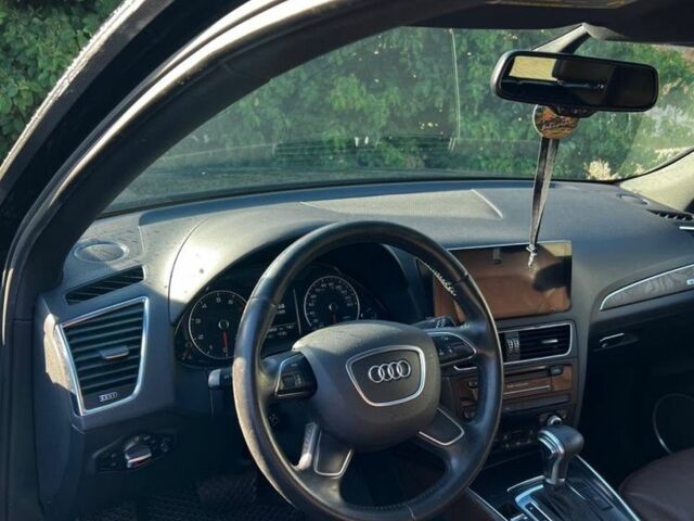 Чорний Ауді Ку 5, об'ємом двигуна 2 л та пробігом 209 тис. км за 17500 $, фото 5 на Automoto.ua