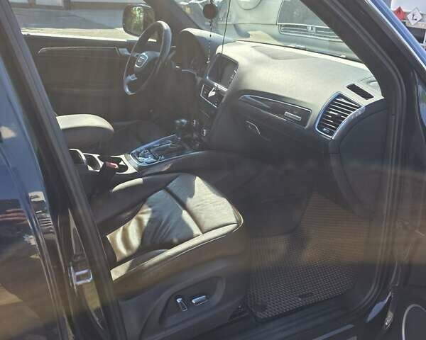 Ауди Ку 5 2014 в Запорожье на Automoto.ua Черный Ауди Ку 5, объемом двигателя 3 л и пробегом 226 тыс. км за 19600 $, фото 14 на Automoto.ua