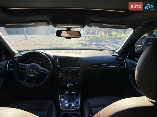 Чорний Ауді Ку 5, об'ємом двигуна 3 л та пробігом 150 тис. км за 16300 $, фото 11 на Automoto.ua