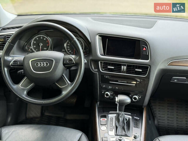 Черный Ауди Ку 5, объемом двигателя 2 л и пробегом 206 тыс. км за 16100 $, фото 19 на Automoto.ua