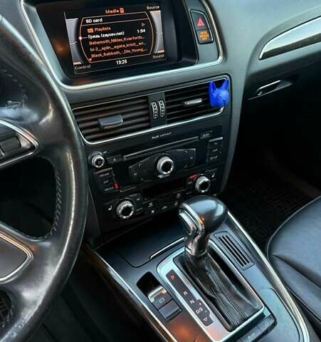 Черный Ауди Ку 5, объемом двигателя 1.98 л и пробегом 256 тыс. км за 14200 $, фото 6 на Automoto.ua