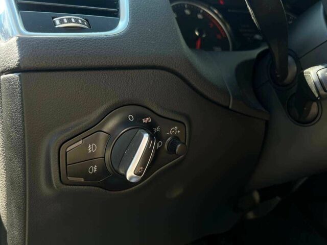 Черный Ауди Ку 5, объемом двигателя 2 л и пробегом 164 тыс. км за 14800 $, фото 10 на Automoto.ua