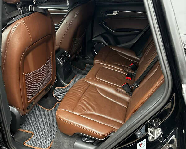 Черный Ауди Ку 5, объемом двигателя 1.98 л и пробегом 157 тыс. км за 15000 $, фото 6 на Automoto.ua