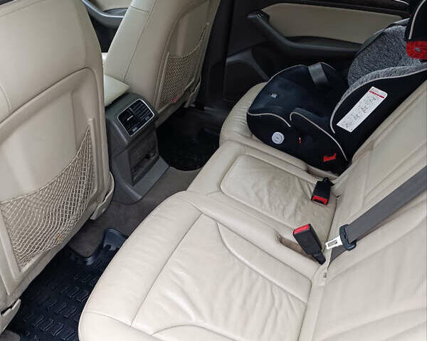 Черный Ауди Ку 5, объемом двигателя 1.98 л и пробегом 204 тыс. км за 15500 $, фото 9 на Automoto.ua