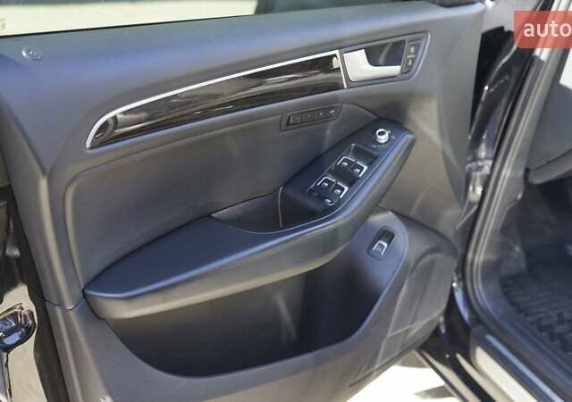 Черный Ауди Ку 5, объемом двигателя 3 л и пробегом 260 тыс. км за 18000 $, фото 27 на Automoto.ua