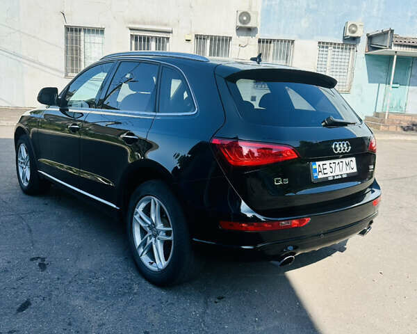 Черный Ауди Ку 5, объемом двигателя 2.97 л и пробегом 87 тыс. км за 20999 $, фото 6 на Automoto.ua