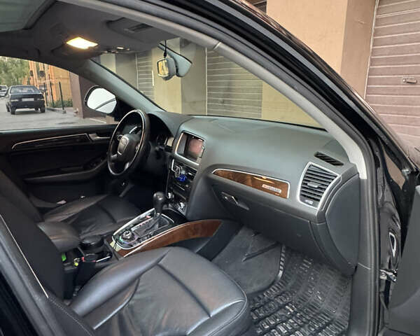 Черный Ауди Ку 5, объемом двигателя 1.98 л и пробегом 172 тыс. км за 15500 $, фото 10 на Automoto.ua