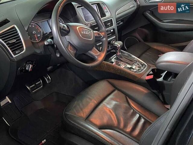 Черный Ауди Ку 5, объемом двигателя 1.98 л и пробегом 169 тыс. км за 12500 $, фото 7 на Automoto.ua