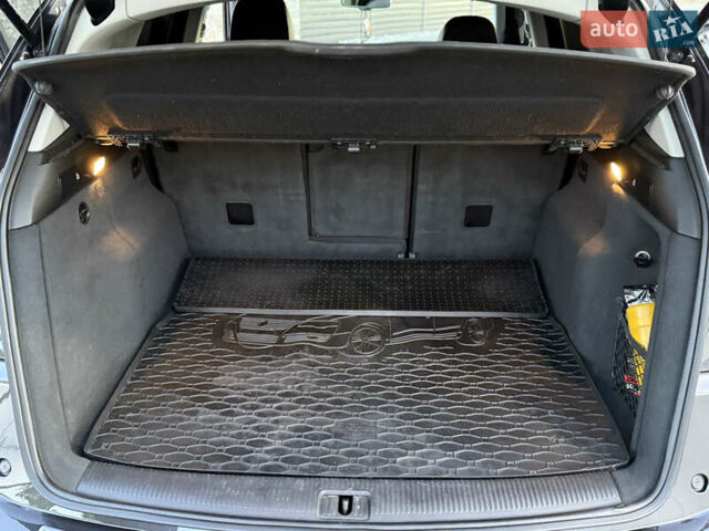 Черный Ауди Ку 5, объемом двигателя 3 л и пробегом 260 тыс. км за 18900 $, фото 29 на Automoto.ua