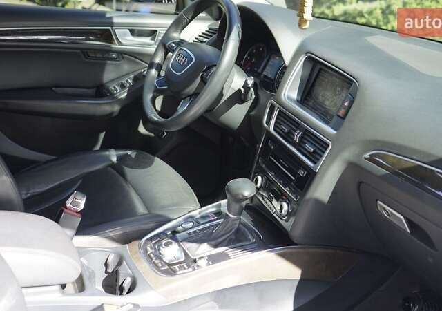 Черный Ауди Ку 5, объемом двигателя 3 л и пробегом 260 тыс. км за 18000 $, фото 20 на Automoto.ua