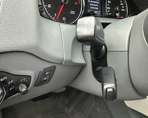 Черный Ауди Ку 5, объемом двигателя 1.98 л и пробегом 207 тыс. км за 14900 $, фото 11 на Automoto.ua