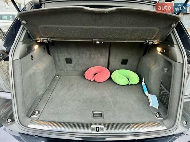 Чорний Ауді Ку 5, об'ємом двигуна 1.98 л та пробігом 164 тис. км за 15990 $, фото 10 на Automoto.ua