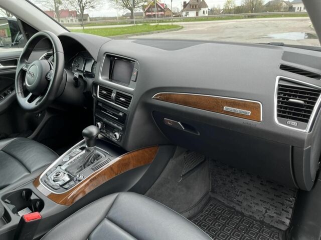 Чорний Ауді Ку 5, об'ємом двигуна 3 л та пробігом 240 тис. км за 20750 $, фото 15 на Automoto.ua