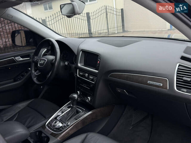 Чорний Ауді Ку 5, об'ємом двигуна 2 л та пробігом 160 тис. км за 15000 $, фото 54 на Automoto.ua