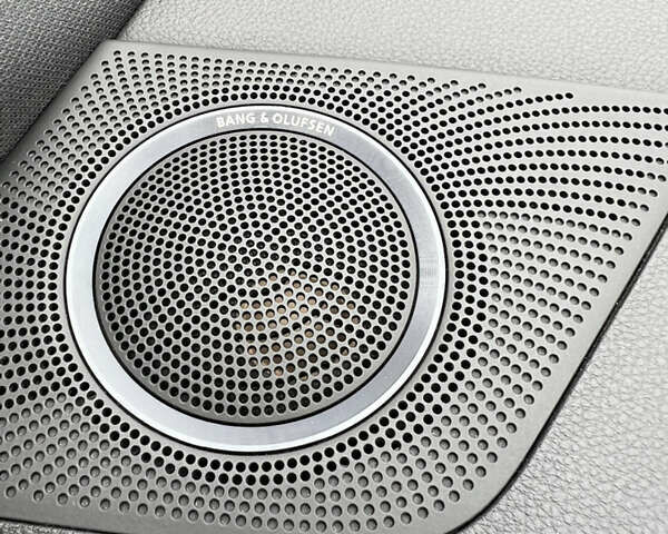 Черный Ауди Ку 5, объемом двигателя 2.97 л и пробегом 269 тыс. км за 18300 $, фото 13 на Automoto.ua