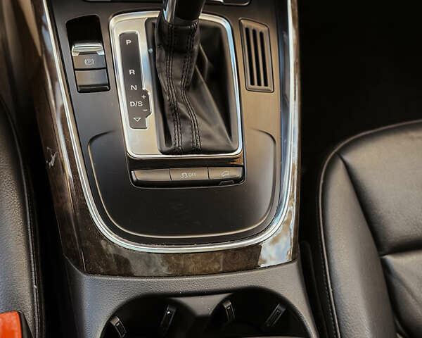 Чорний Ауді Ку 5, об'ємом двигуна 2 л та пробігом 201 тис. км за 14000 $, фото 12 на Automoto.ua