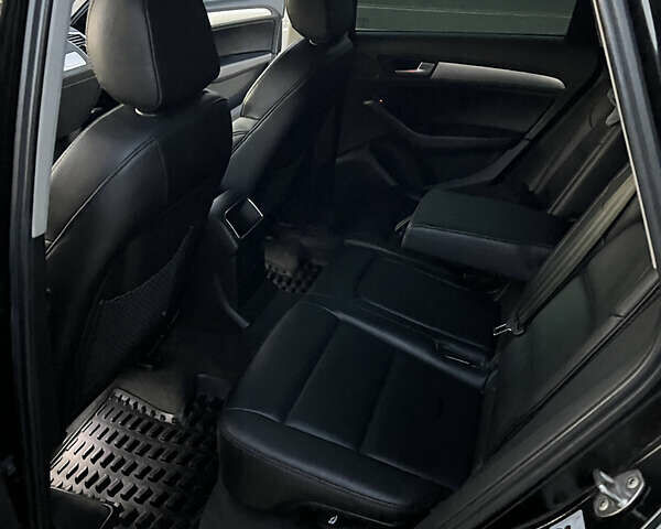 Черный Ауди Ку 5, объемом двигателя 1.97 л и пробегом 240 тыс. км за 21500 $, фото 8 на Automoto.ua