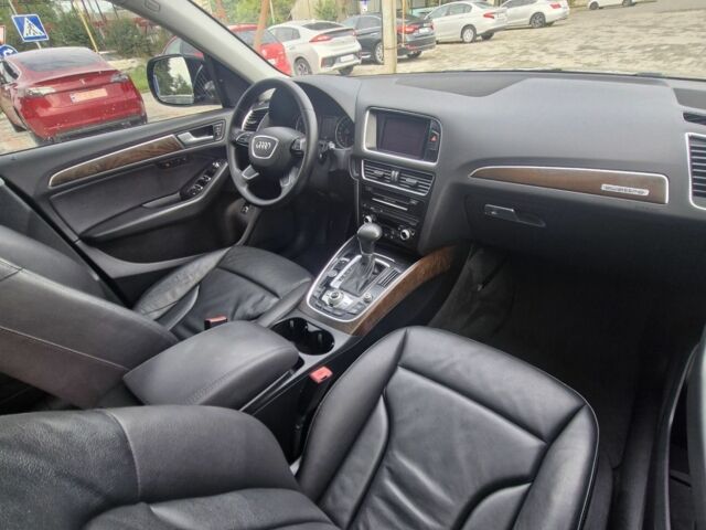 Чорний Ауді Ку 5, об'ємом двигуна 2 л та пробігом 232 тис. км за 13900 $, фото 13 на Automoto.ua