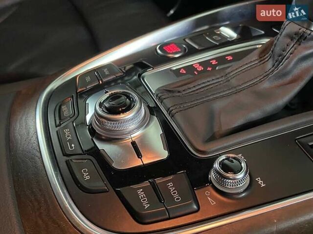 Черный Ауди Ку 5, объемом двигателя 1.98 л и пробегом 169 тыс. км за 12500 $, фото 11 на Automoto.ua