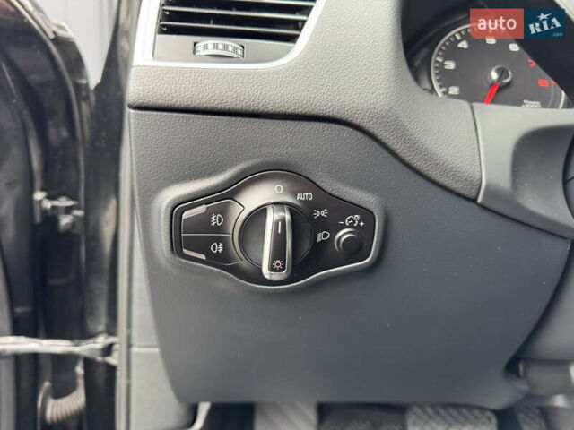 Черный Ауди Ку 5, объемом двигателя 2 л и пробегом 272 тыс. км за 12700 $, фото 31 на Automoto.ua