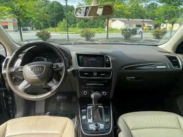 Черный Ауди Ку 5, объемом двигателя 2 л и пробегом 73 тыс. км за 4000 $, фото 11 на Automoto.ua