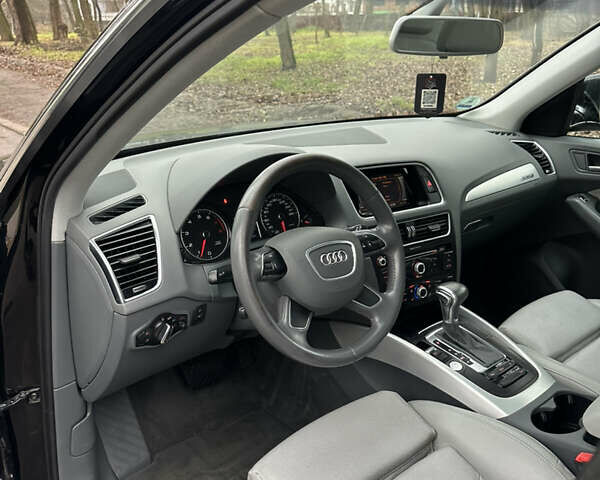 Черный Ауди Ку 5, объемом двигателя 1.98 л и пробегом 207 тыс. км за 14900 $, фото 9 на Automoto.ua