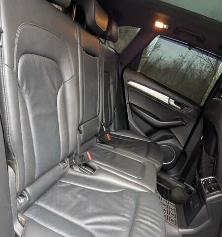 Чорний Ауді Ку 5, об'ємом двигуна 3 л та пробігом 265 тис. км за 16500 $, фото 20 на Automoto.ua