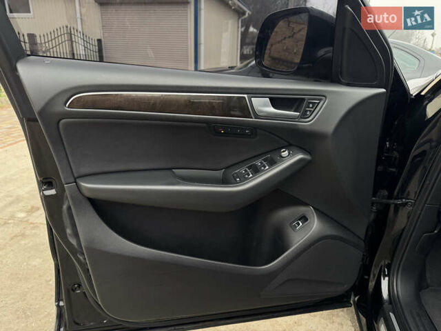 Чорний Ауді Ку 5, об'ємом двигуна 2 л та пробігом 160 тис. км за 15000 $, фото 30 на Automoto.ua