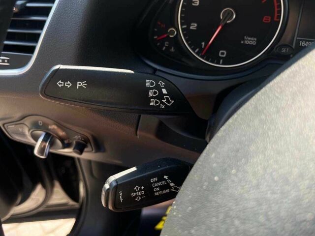 Черный Ауди Ку 5, объемом двигателя 2 л и пробегом 164 тыс. км за 14800 $, фото 15 на Automoto.ua