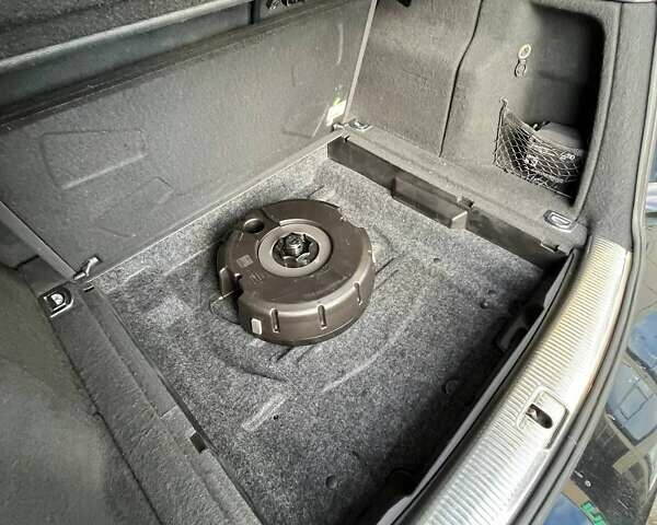 Чорний Ауді Ку 5, об'ємом двигуна 1.97 л та пробігом 214 тис. км за 20000 $, фото 28 на Automoto.ua