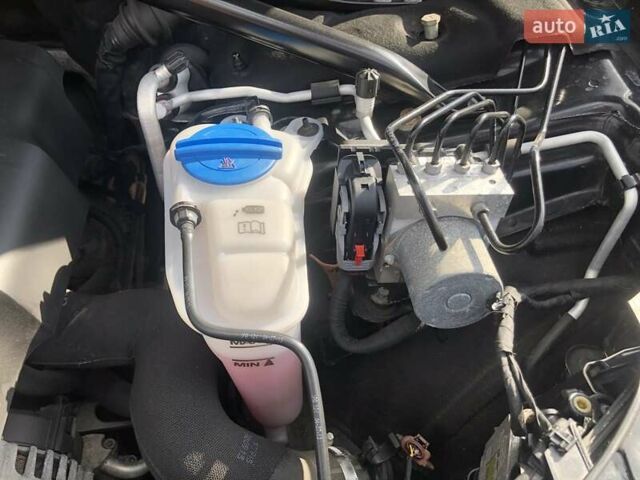 Чорний Ауді Ку 5, об'ємом двигуна 1.98 л та пробігом 184 тис. км за 15300 $, фото 64 на Automoto.ua