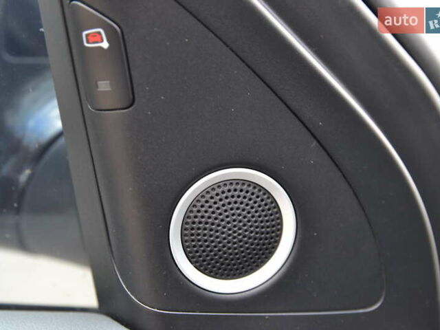 Черный Ауди Ку 5, объемом двигателя 1.98 л и пробегом 272 тыс. км за 13850 $, фото 30 на Automoto.ua