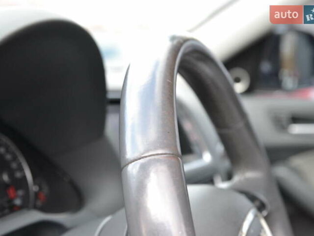 Черный Ауди Ку 5, объемом двигателя 1.98 л и пробегом 272 тыс. км за 13850 $, фото 14 на Automoto.ua