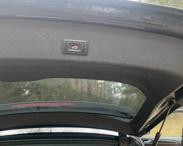 Черный Ауди Ку 5, объемом двигателя 0 л и пробегом 290 тыс. км за 12800 $, фото 3 на Automoto.ua