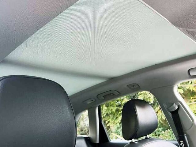 Черный Ауди Ку 5, объемом двигателя 2 л и пробегом 69 тыс. км за 10400 $, фото 4 на Automoto.ua