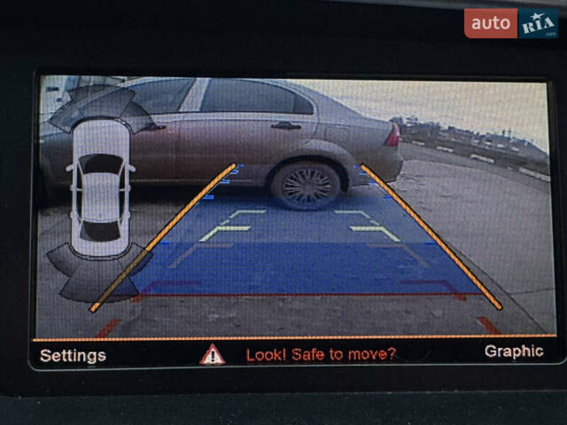 Чорний Ауді Ку 5, об'ємом двигуна 2 л та пробігом 117 тис. км за 16000 $, фото 70 на Automoto.ua