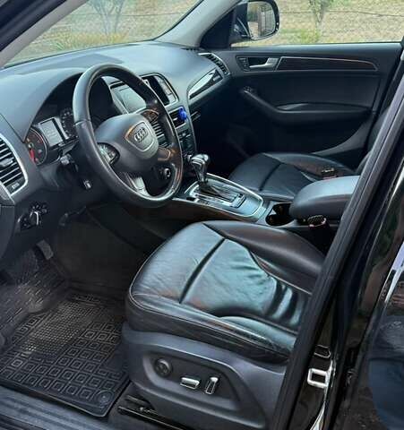 Черный Ауди Ку 5, объемом двигателя 1.98 л и пробегом 256 тыс. км за 14200 $, фото 5 на Automoto.ua