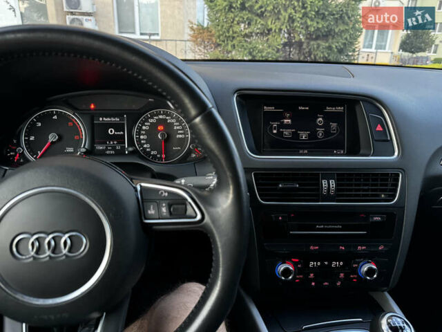 Черный Ауди Ку 5, объемом двигателя 1.97 л и пробегом 173 тыс. км за 18000 $, фото 27 на Automoto.ua