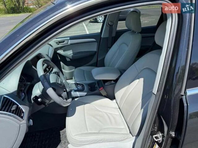 Черный Ауди Ку 5, объемом двигателя 1.98 л и пробегом 126 тыс. км за 15200 $, фото 7 на Automoto.ua