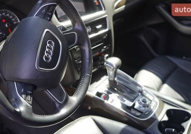 Черный Ауди Ку 5, объемом двигателя 3 л и пробегом 260 тыс. км за 18000 $, фото 8 на Automoto.ua