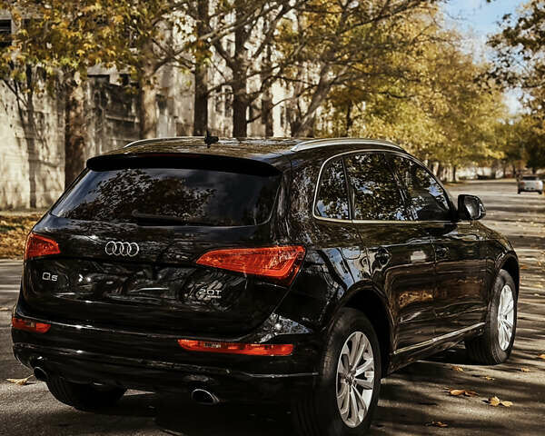 Чорний Ауді Ку 5, об'ємом двигуна 2 л та пробігом 201 тис. км за 14000 $, фото 8 на Automoto.ua