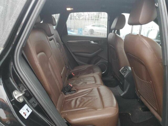 Черный Ауди Ку 5, объемом двигателя 0 л и пробегом 150 тыс. км за 2400 $, фото 9 на Automoto.ua