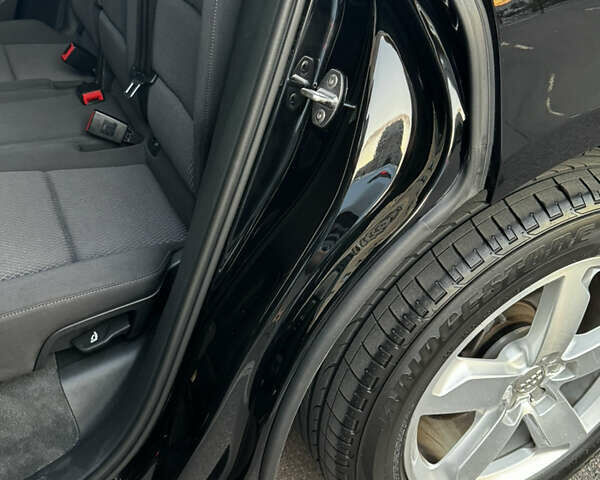 Черный Ауди Ку 5, объемом двигателя 1.97 л и пробегом 173 тыс. км за 18000 $, фото 31 на Automoto.ua