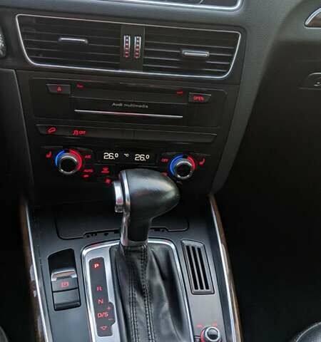 Черный Ауди Ку 5, объемом двигателя 1.98 л и пробегом 228 тыс. км за 14200 $, фото 39 на Automoto.ua