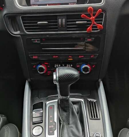 Чорний Ауді Ку 5, об'ємом двигуна 3 л та пробігом 265 тис. км за 16500 $, фото 25 на Automoto.ua