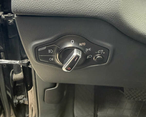 Черный Ауди Ку 5, объемом двигателя 2.97 л и пробегом 224 тыс. км за 18500 $, фото 21 на Automoto.ua