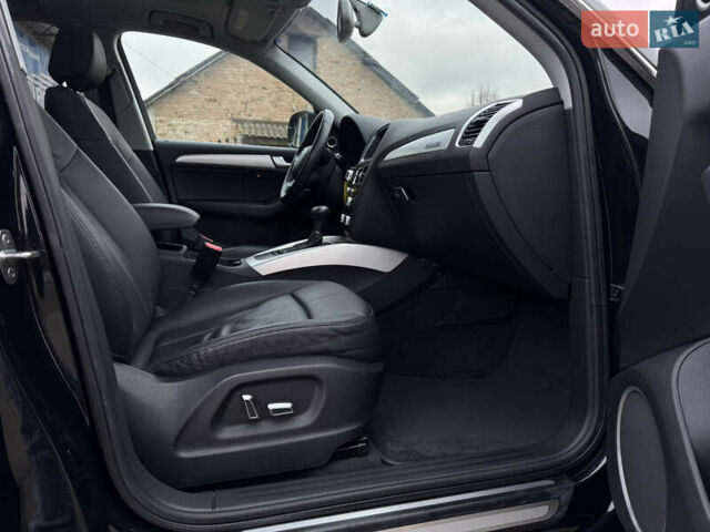 Чорний Ауді Ку 5, об'ємом двигуна 2 л та пробігом 117 тис. км за 16000 $, фото 62 на Automoto.ua