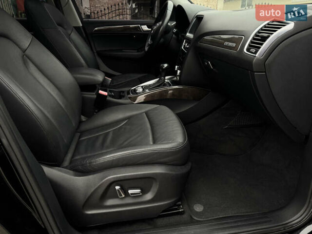 Чорний Ауді Ку 5, об'ємом двигуна 2 л та пробігом 160 тис. км за 15000 $, фото 52 на Automoto.ua